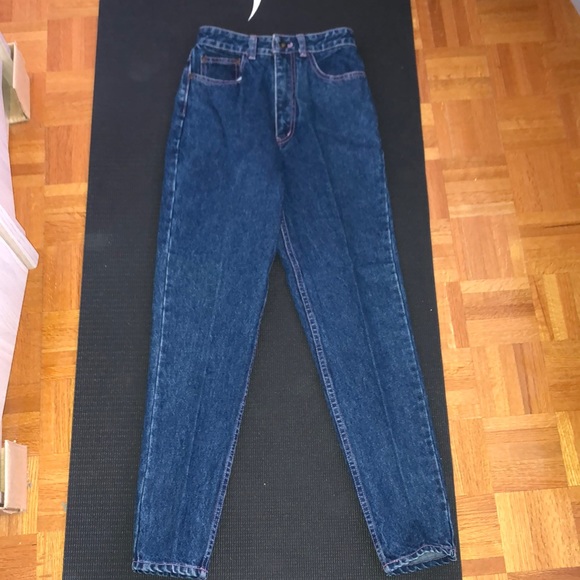 🌟Vintage🌟 high waisted mom jeans size 24 - Picture 1 of 4